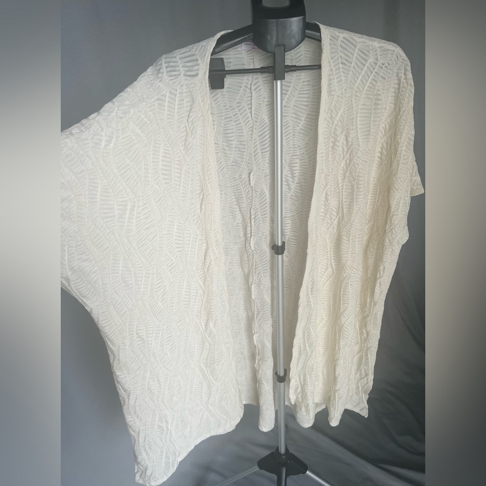 Cream Textured Open Cardigan - Picture 2 of 5
